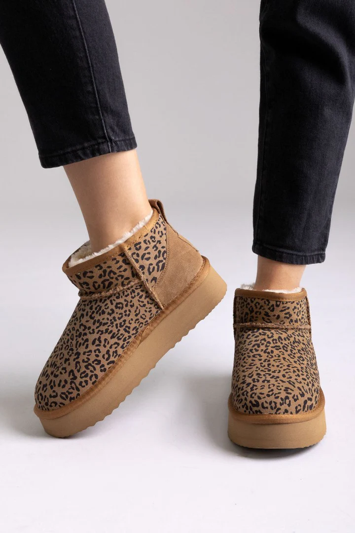 kelara-leopard-print-ankle-boots-leopard-suede-kelara-thefashionprojectgr-3235740