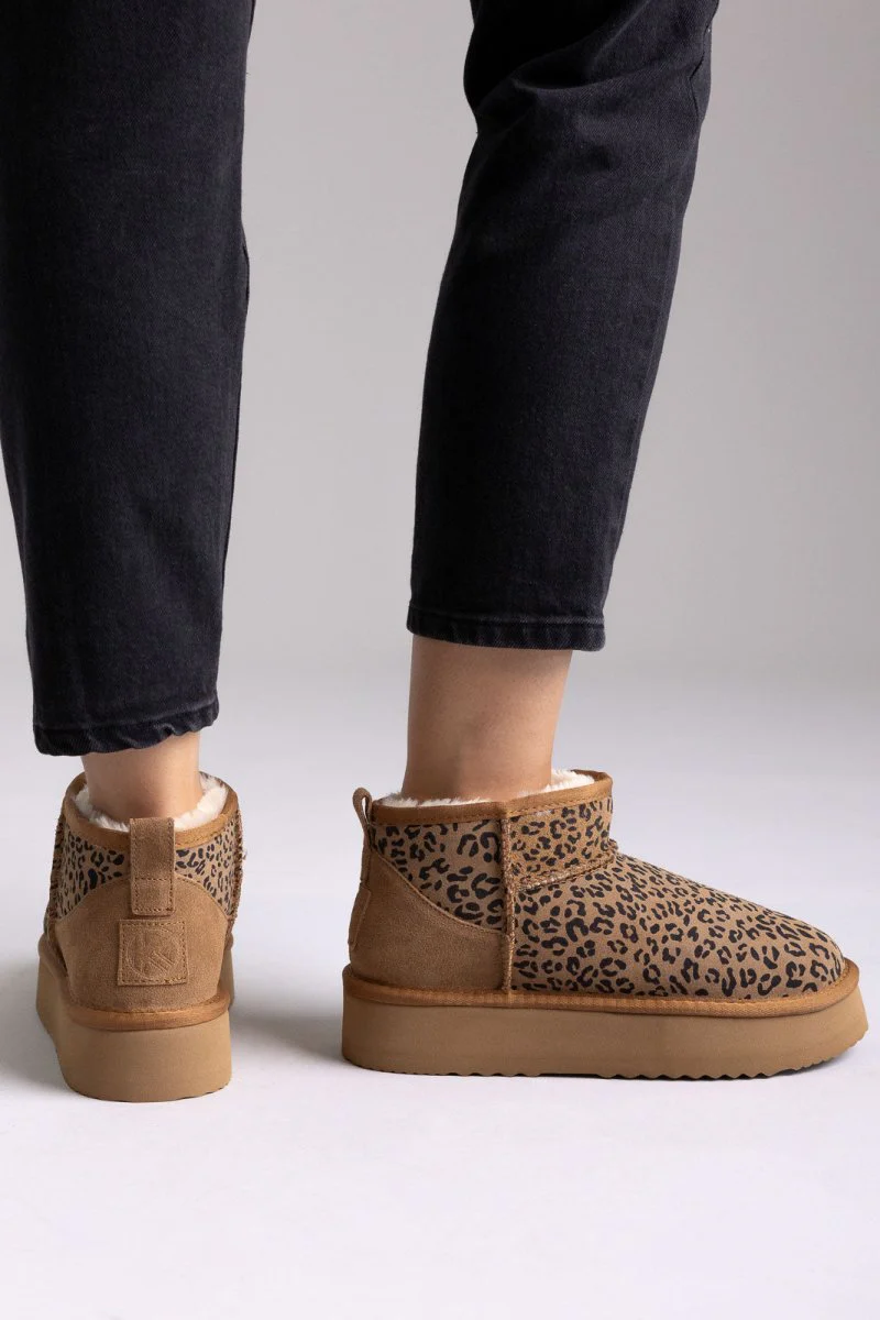 kelara-leopard-print-ankle-boots-leopard-suede-kelara-thefashionprojectgr-6582537