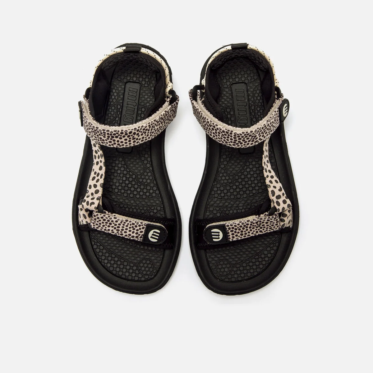 Sandalias planas-Mujer-FREE-negro-62874-C61045-MTNG-02