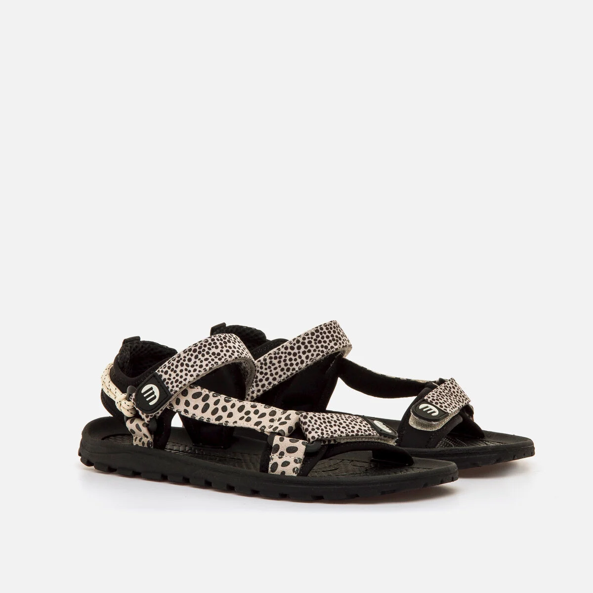 Sandalias planas-Mujer-FREE-negro-62874-C61045-MTNG-04